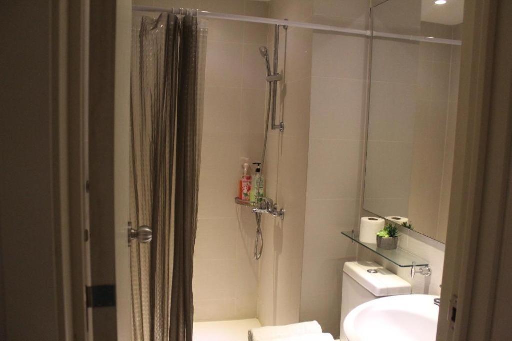 Azure Urban Resort A3 Near Airport Mall With Balcony Wavepool Manila Exterior foto
